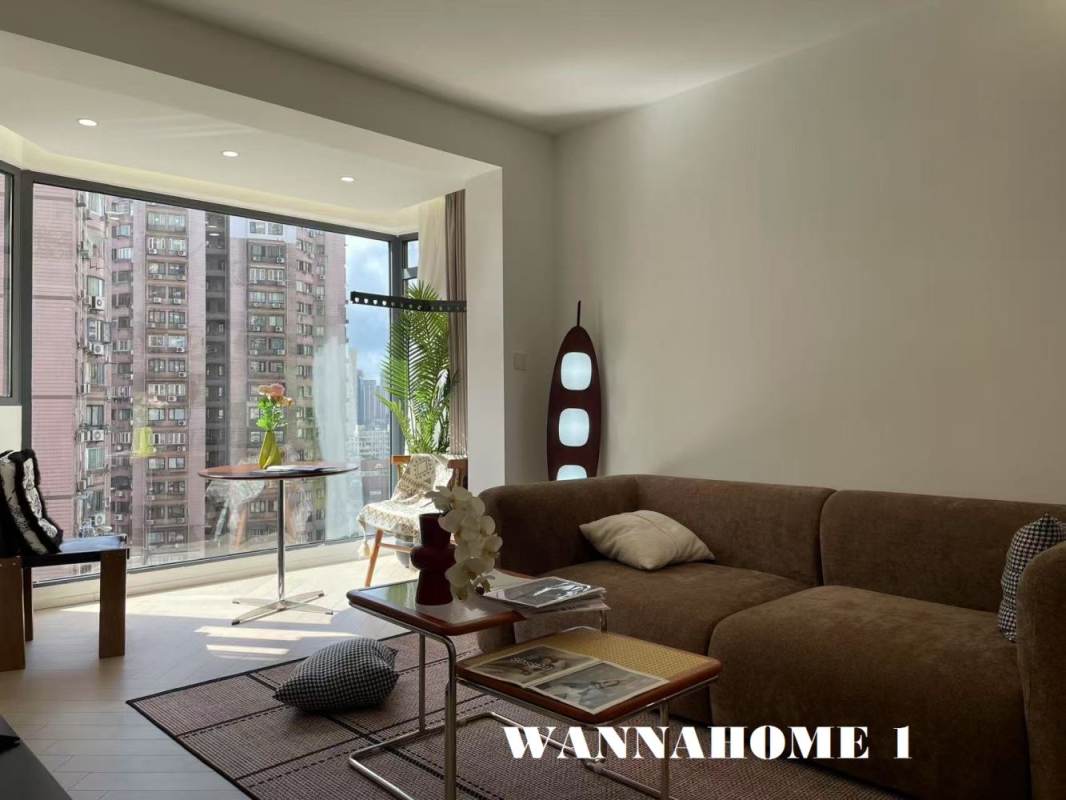 Housing image — Living Room