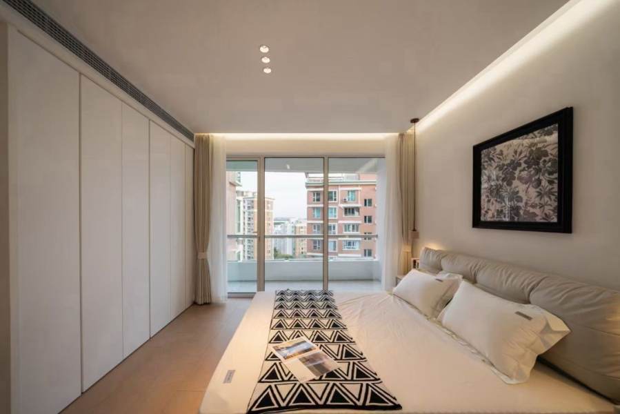 Housing image — Bedroom