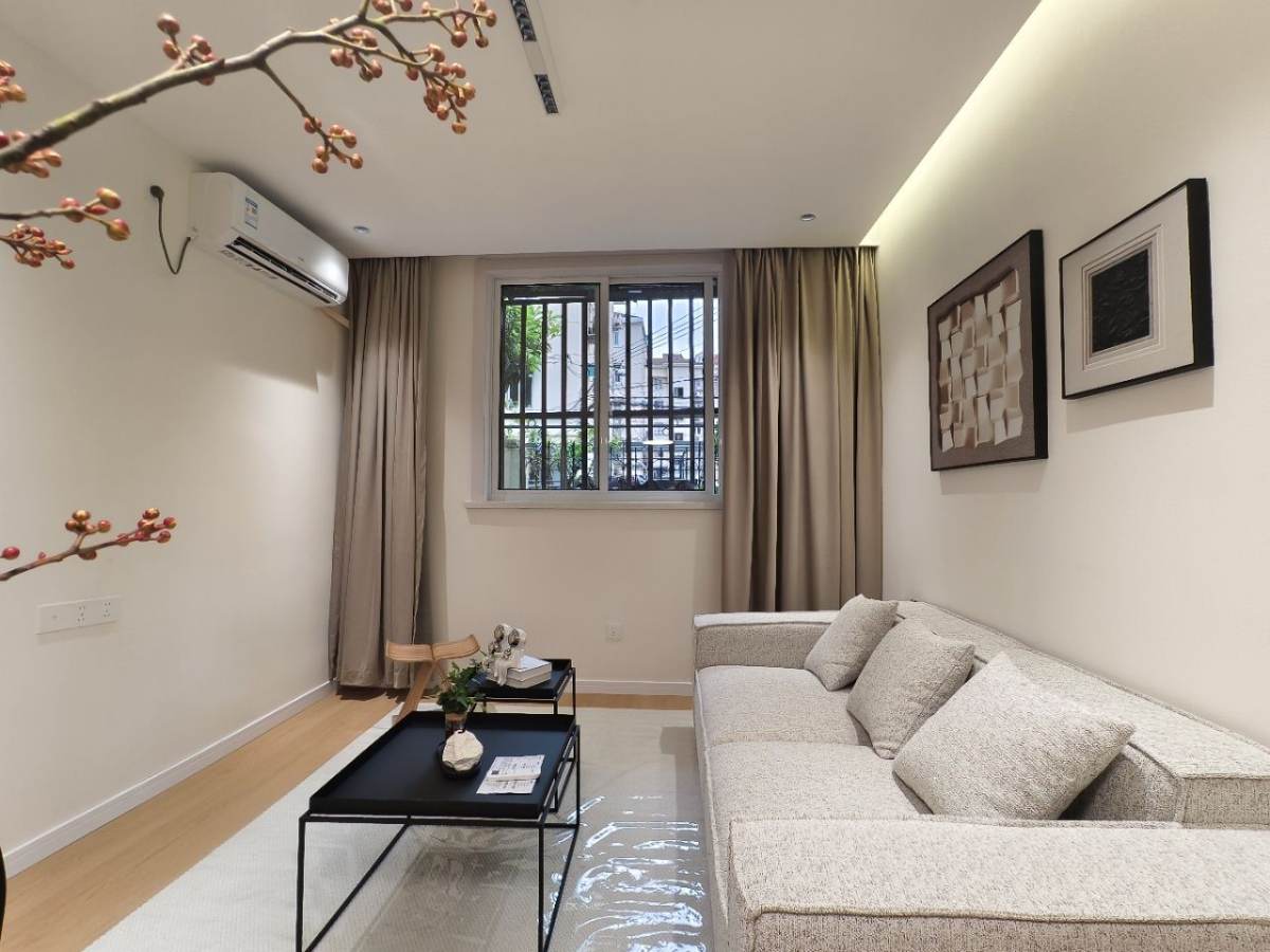 Housing image — Living Room
