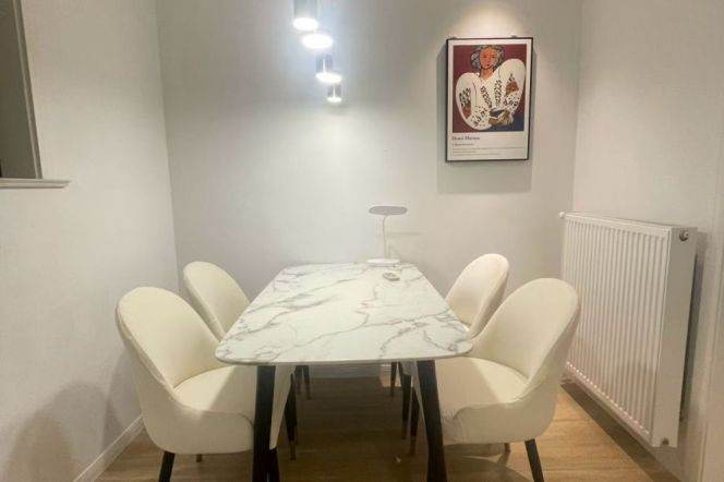 1BR Apartment in Old Xuhui (L1/L7)
