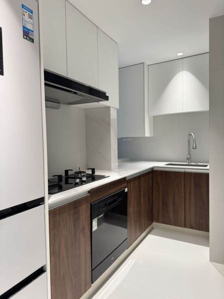 Housing image — Kitchen