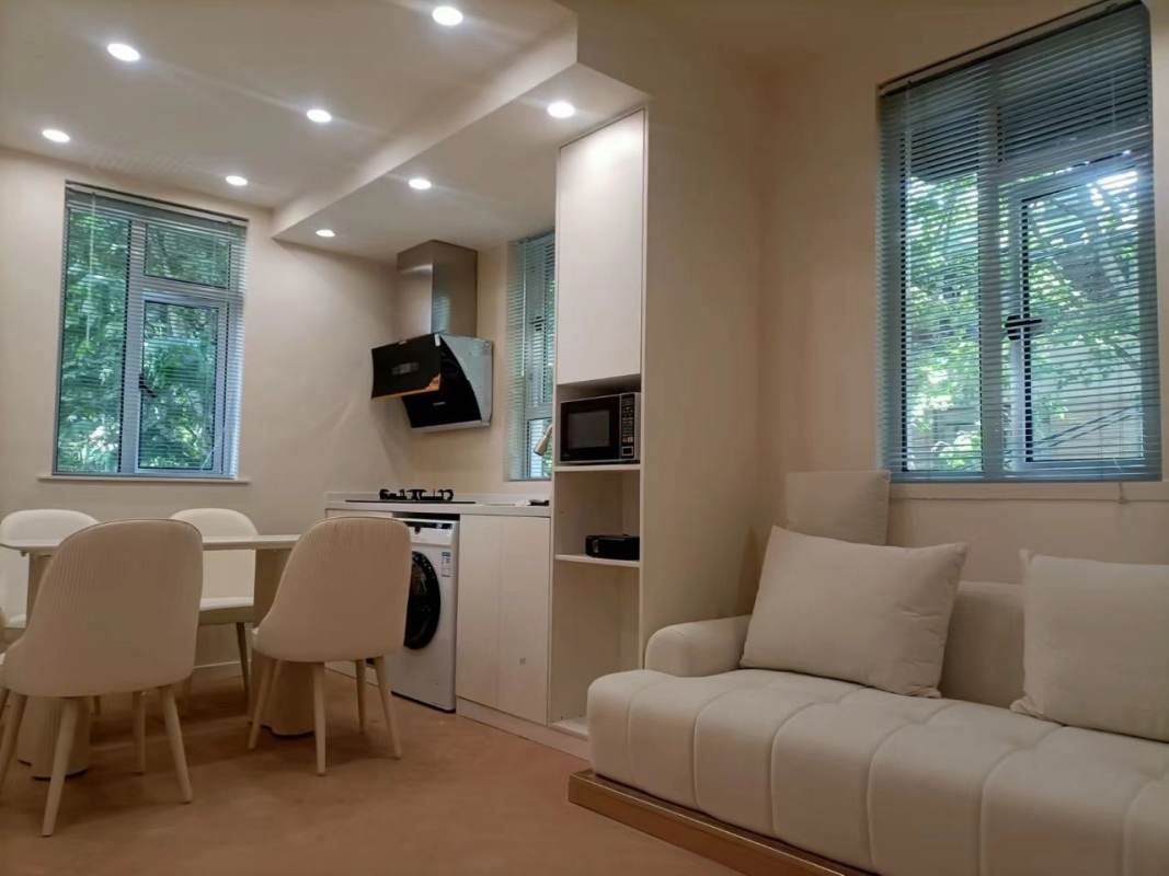 Housing image — Living Room