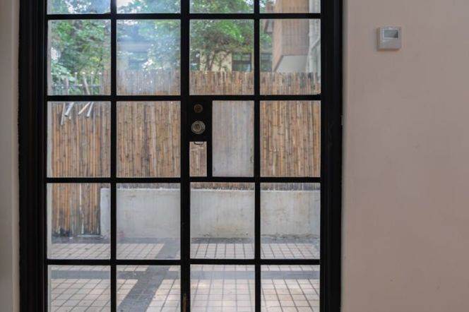 Spacious 1BR Apartment in Old Xuhui with Terrace (L10/L11)