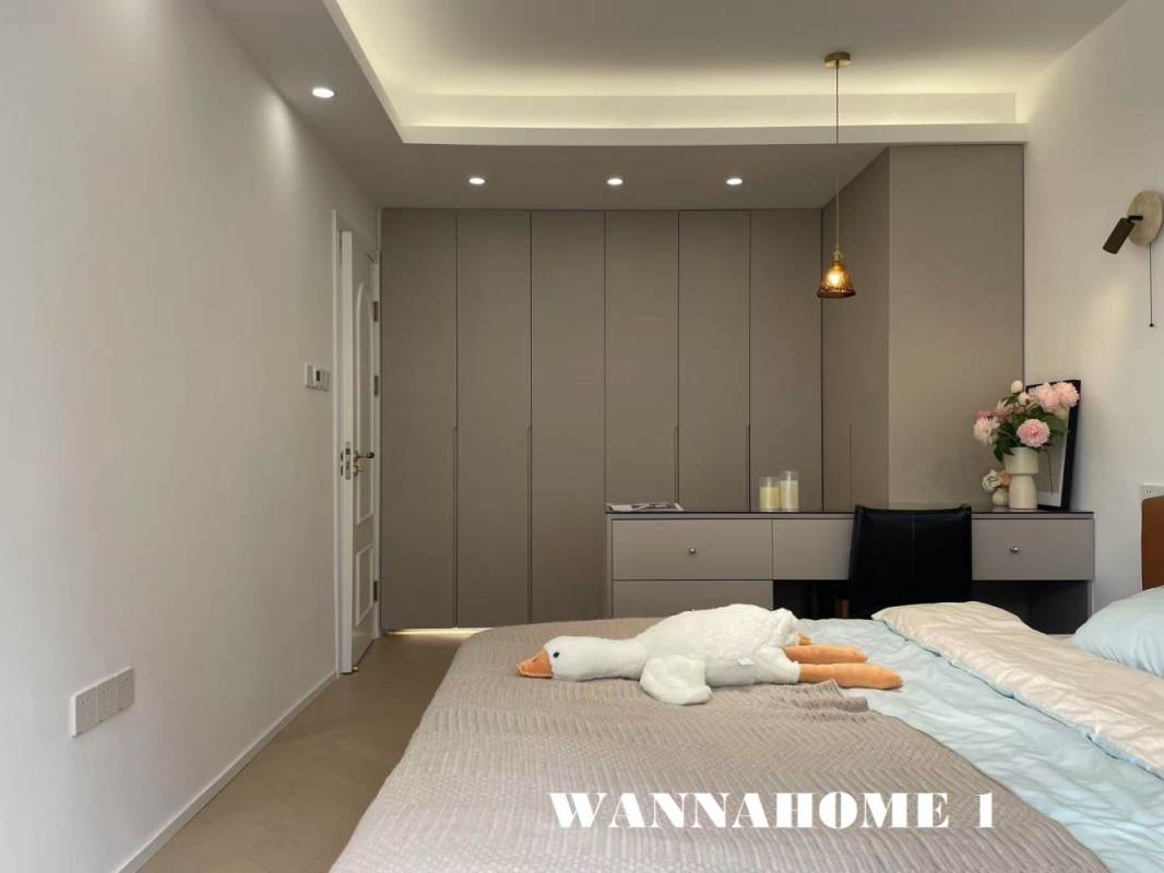 Housing image — Bedroom