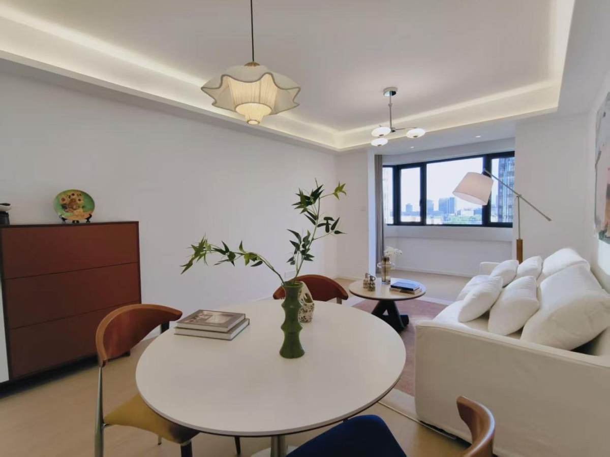 Housing image — Living Room