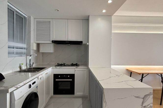 1BR Apartment near West Yan'An Rd Metro