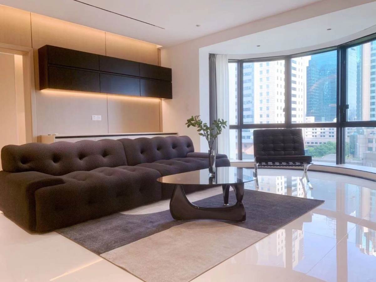 Housing image — Living Room