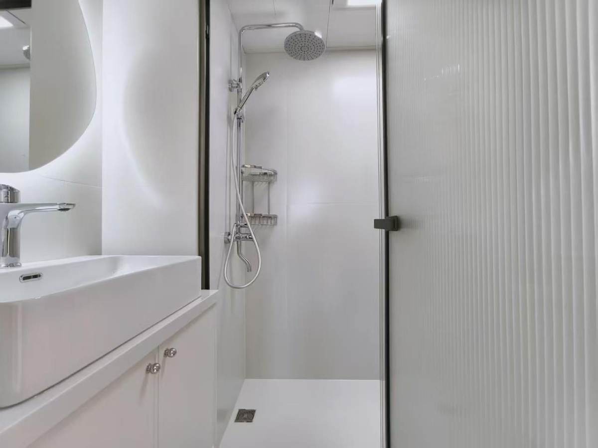 Housing image — Bathroom