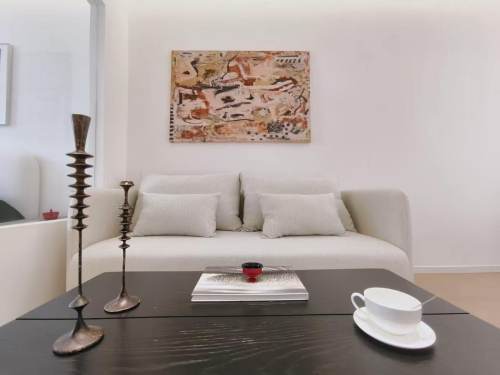 Housing image — Living Room