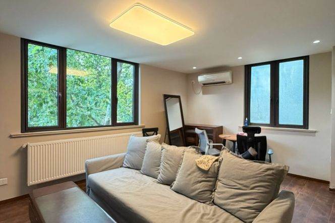 2BR Heritage Apartment in Old Xuhui