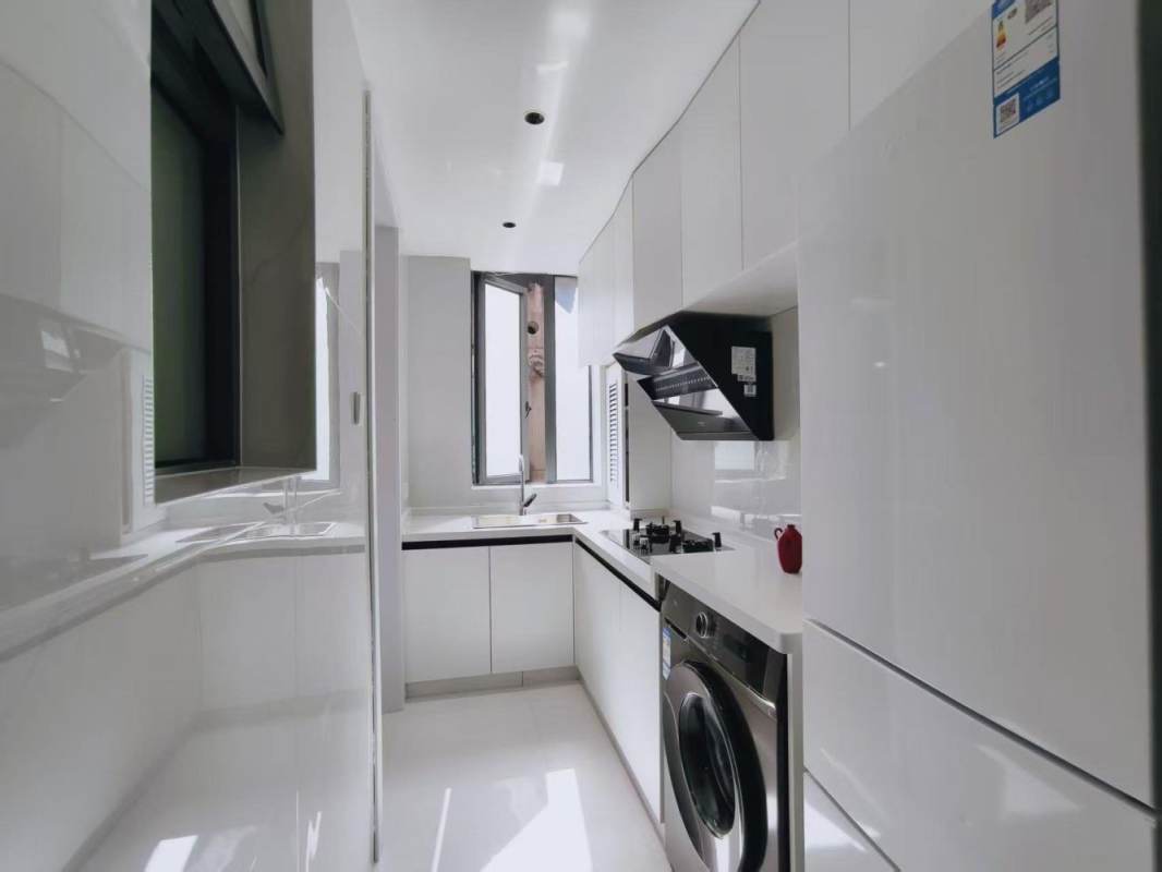 Housing image — Kitchen