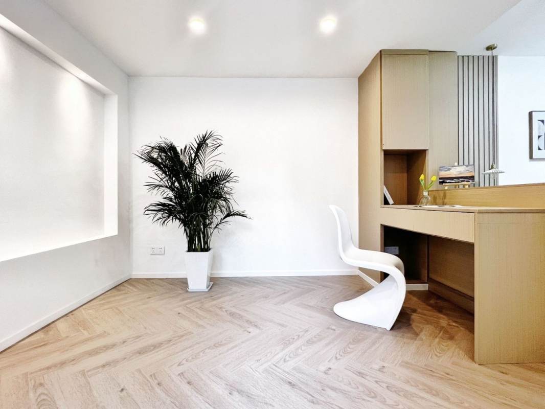 Housing image — Study