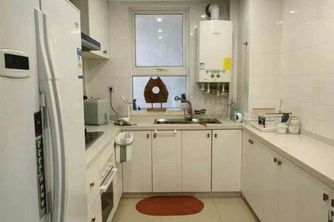 Spacious 2BR Apartment at Mingyuan Century City (L1/L10/L12)