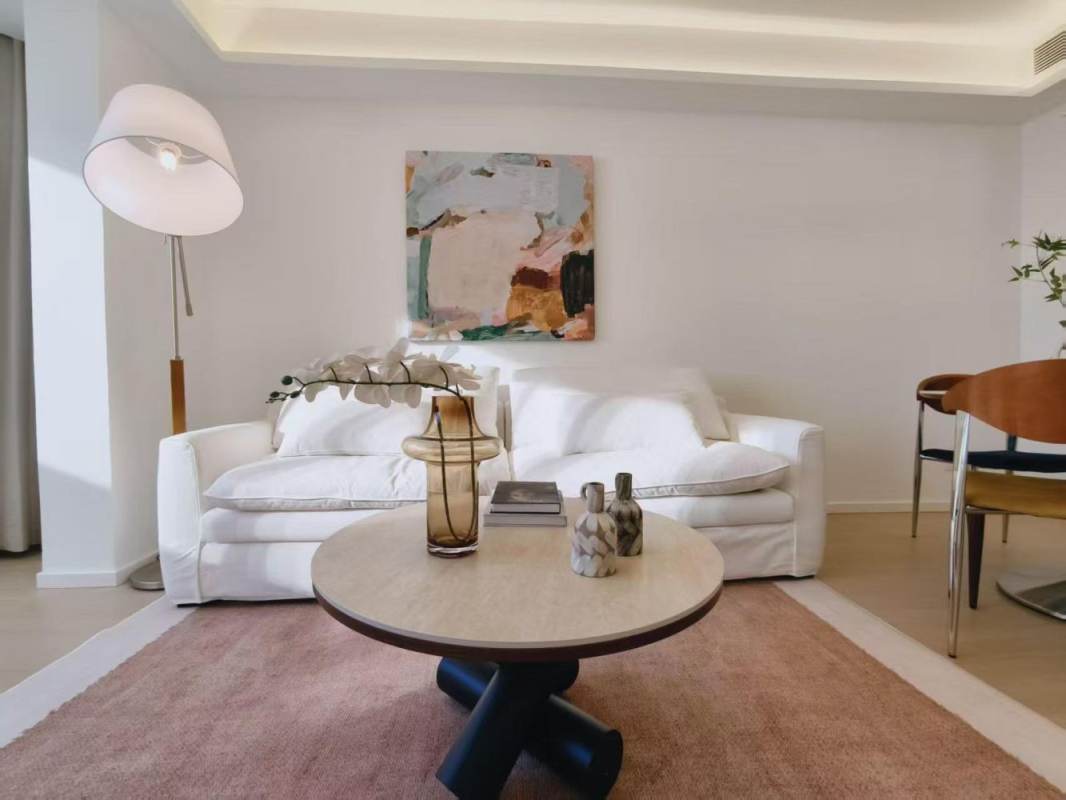 Housing image — Living Room