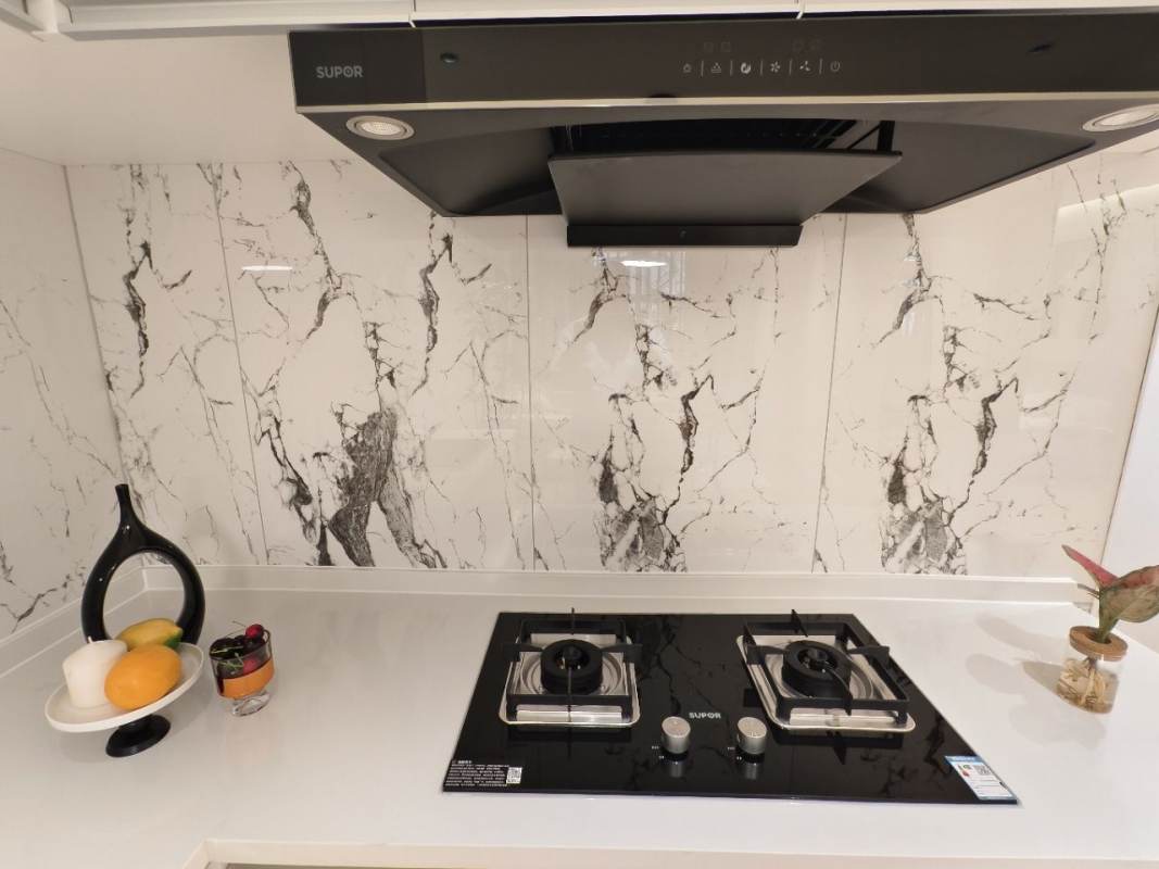 Housing image — Kitchen