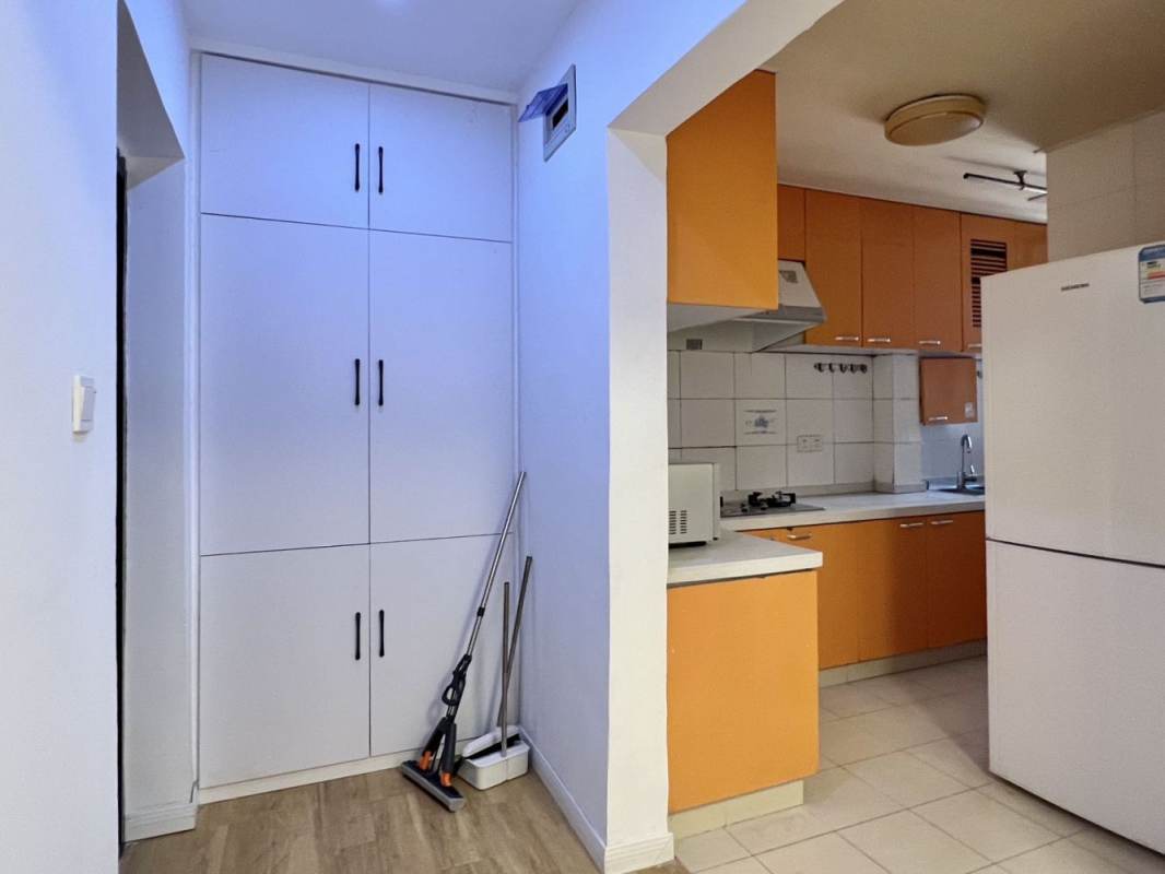 Housing image — Kitchen
