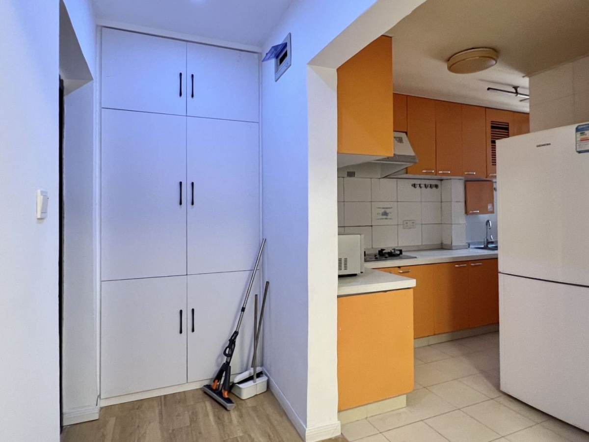 Housing image — Kitchen
