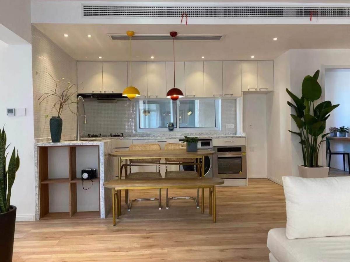 Housing image — Kitchen