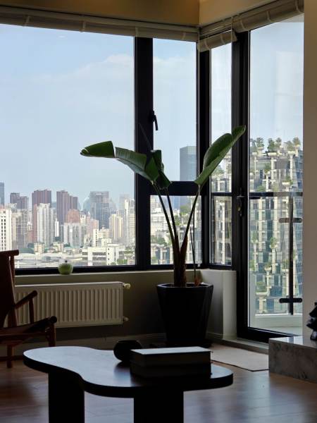 Housing image — Living Room