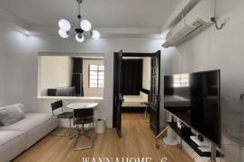 1BR Lane House in Jing'an