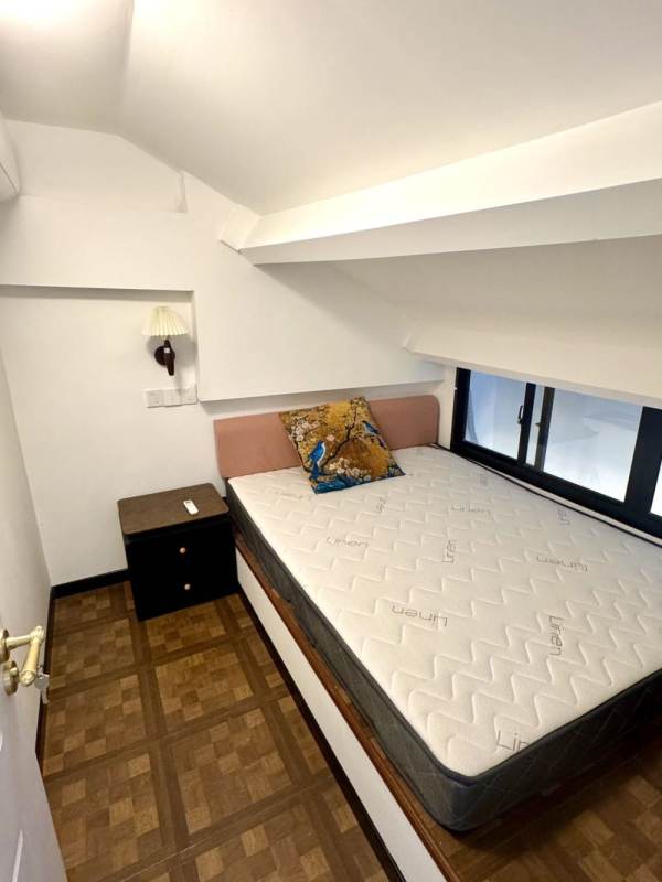 Housing image — Bedroom