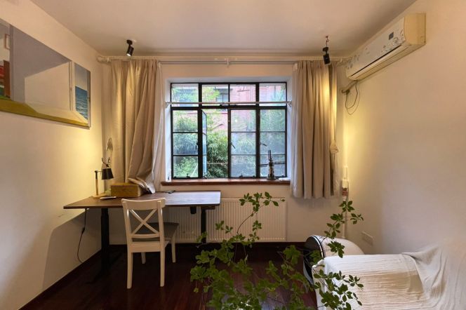 1BR Lane House near Shanghai Jiao Tong University with Green View (L10/L11)