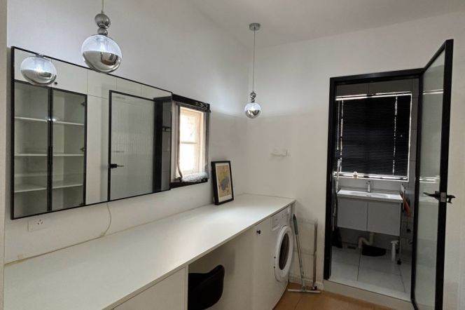 1BR Lane House in Jing'an