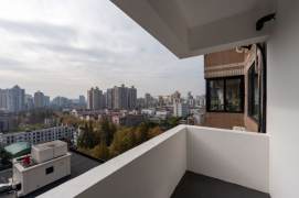2BR Apartment near Jiaotong University Metro