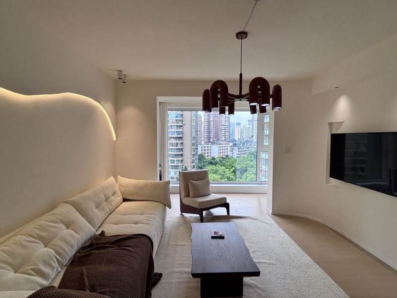Housing image — Living Room