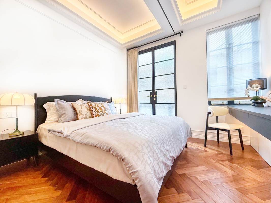 Housing image — Bedroom