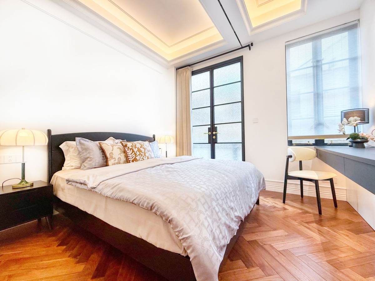 Housing image — Bedroom