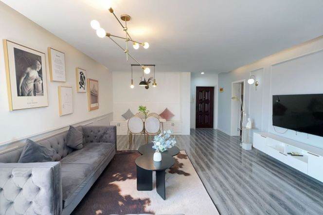 Bright 2BR Apartment near Dapuqiao Metro (L9)