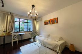 1BR Lane House near Shanghai Jiao Tong University with Green View (L10/L11)