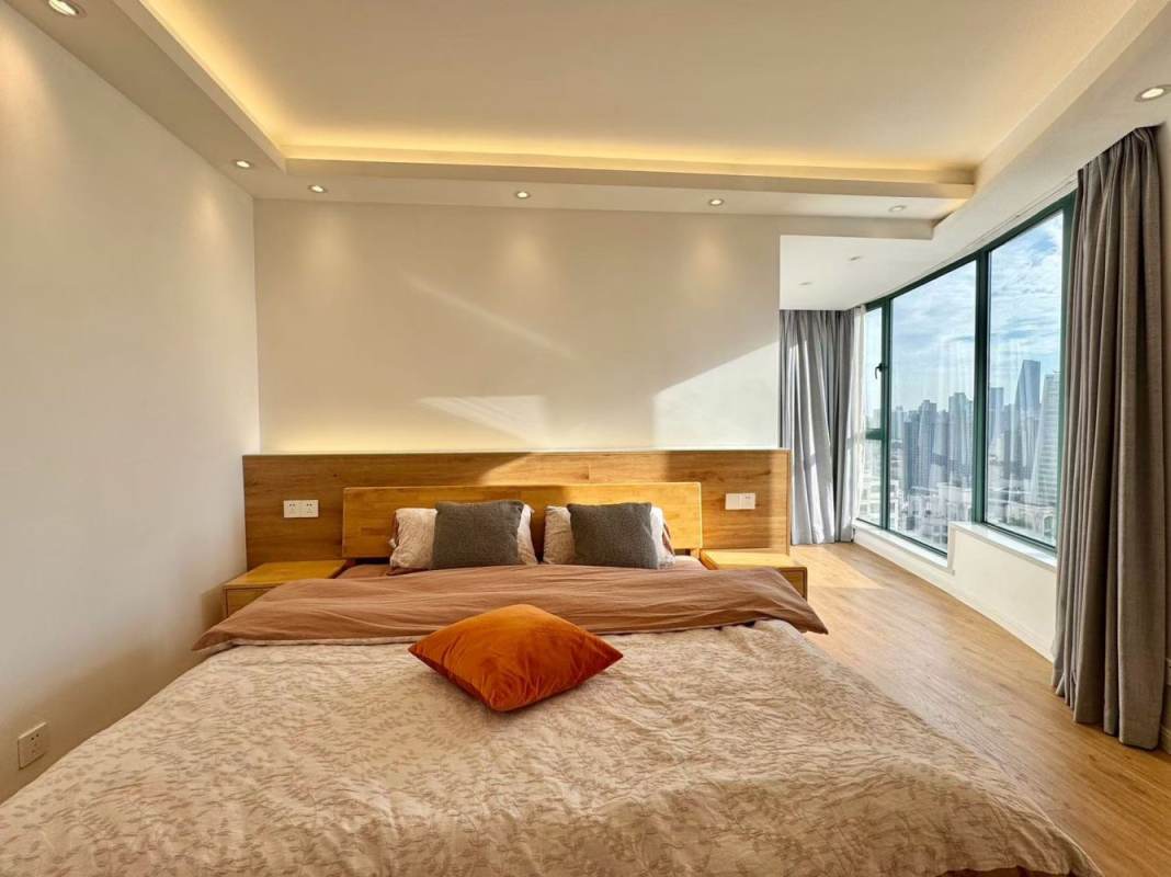 Housing image — Bedroom