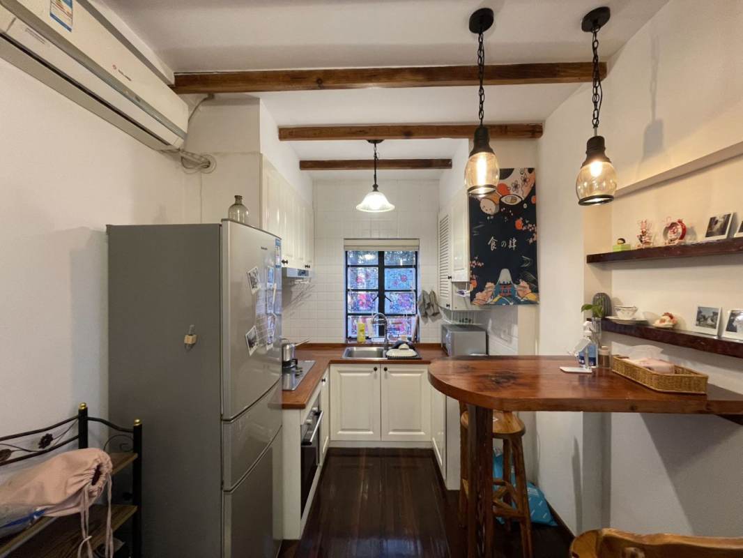 Housing image — Kitchen