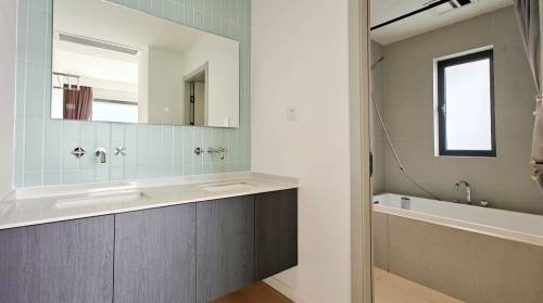 Housing image — Bathroom