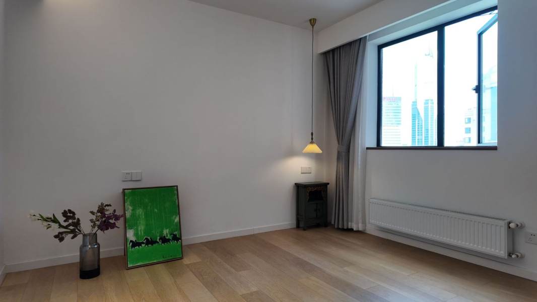 Housing image — Bedroom
