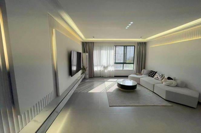 Spacious 3BR Apartment in Jing'an (L7/L13/L14)