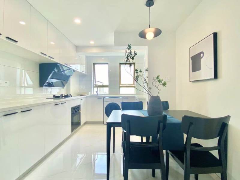 Housing image — Bathroom