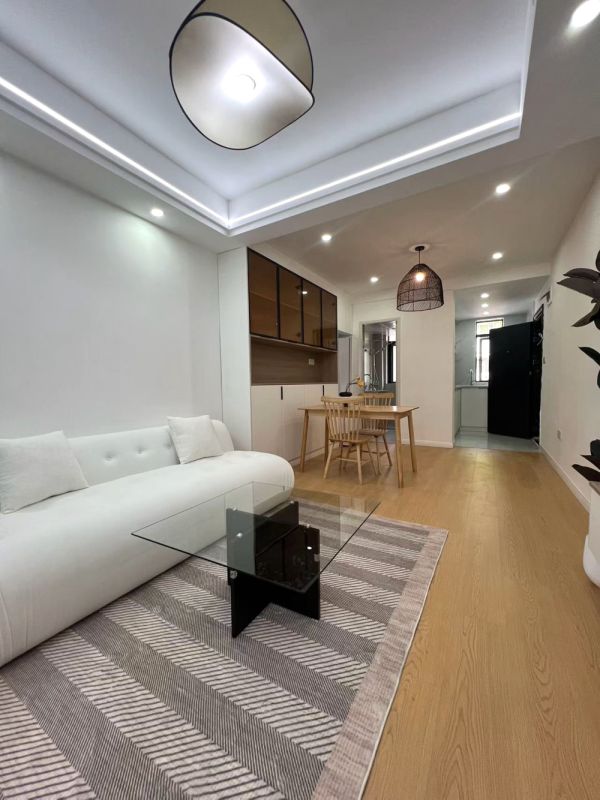 Housing image — Living Room