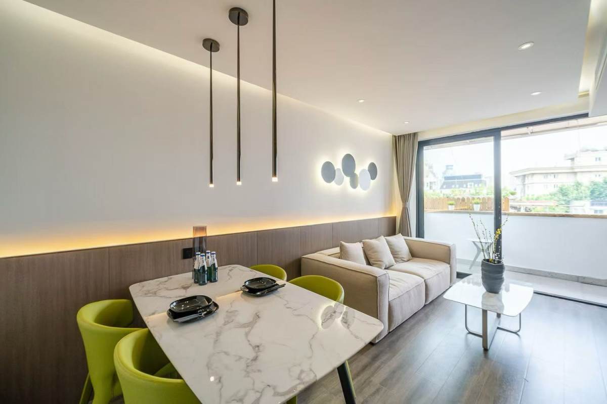 Housing image — Living Room
