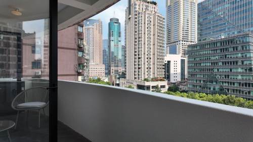 Housing image — Balcony