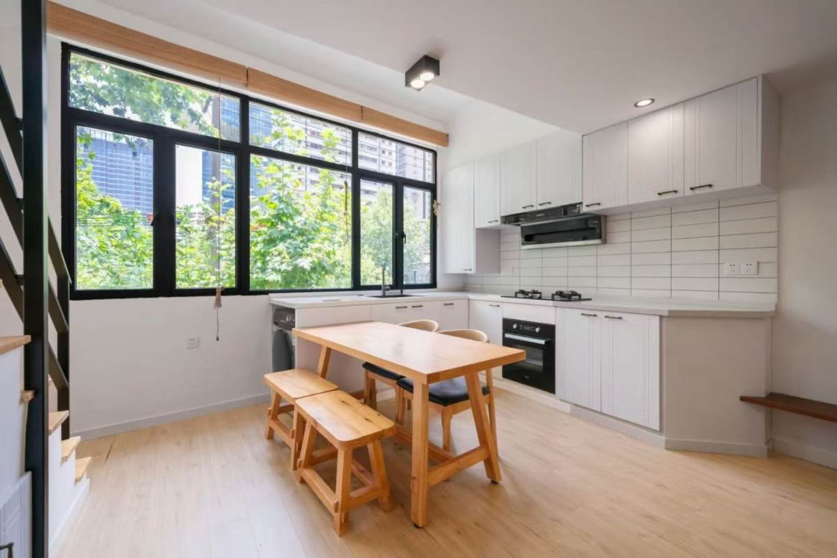 Housing image — Kitchen