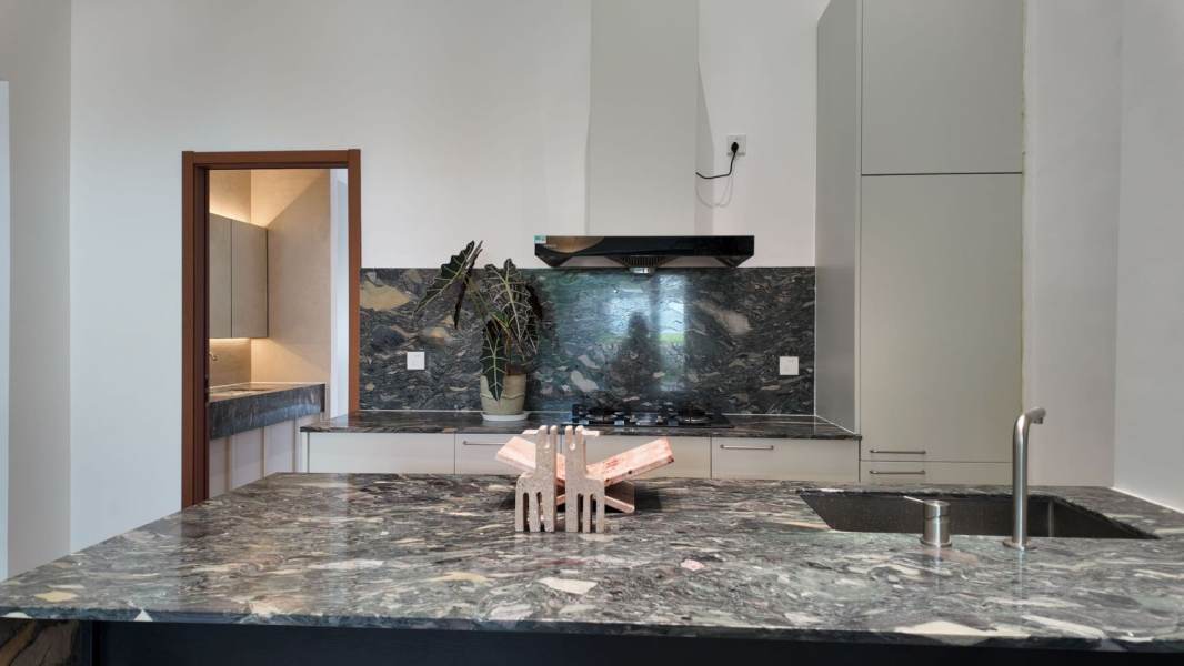Housing image — Kitchen