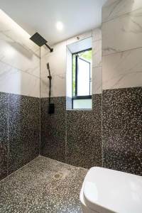 Housing image — Bathroom