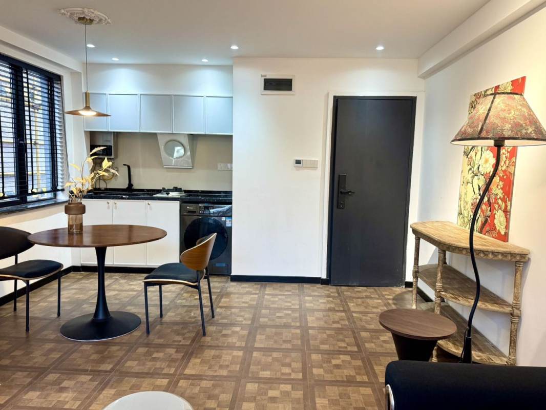 Housing image — Dining Area
