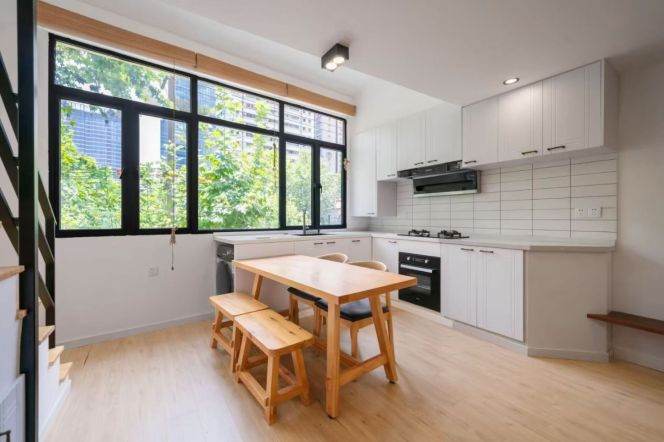Spacious 1BR Lane House near Bar Constellation (Xinle Lu) (L1/L10/L12)