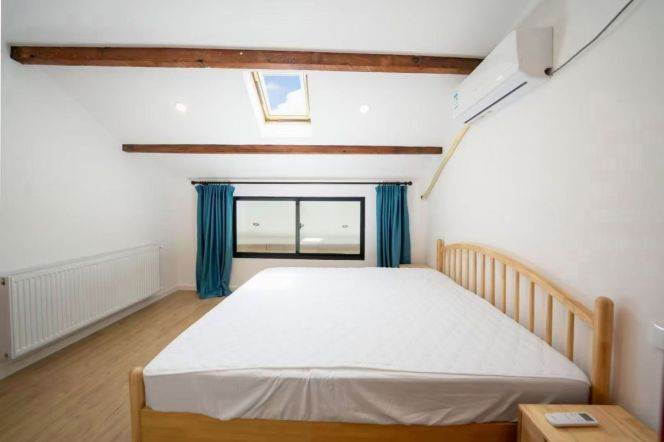 Spacious 1BR Lane House near Bar Constellation (Xinle Lu) (L1/L10/L12)