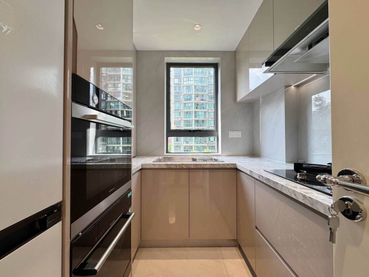 Housing image — Kitchen