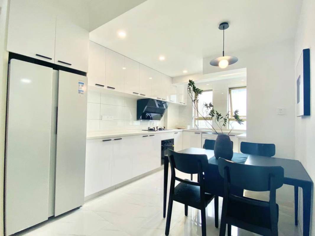 Housing image — Kitchen